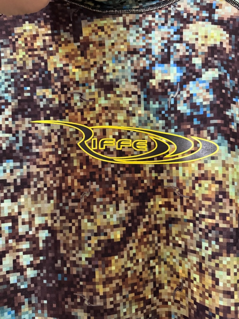 Riffe Digi-Tex Rash Guard Large Camo Lycra - Picture 2 of 6